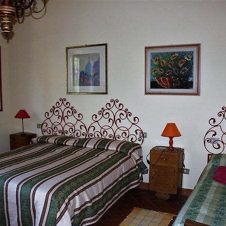 Guardalaluna Villa Pian di Scò Buitenkant foto