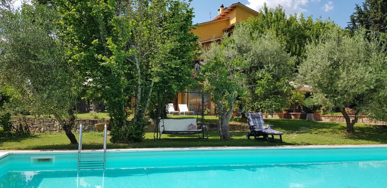 Guardalaluna Villa Pian di Scò Buitenkant foto