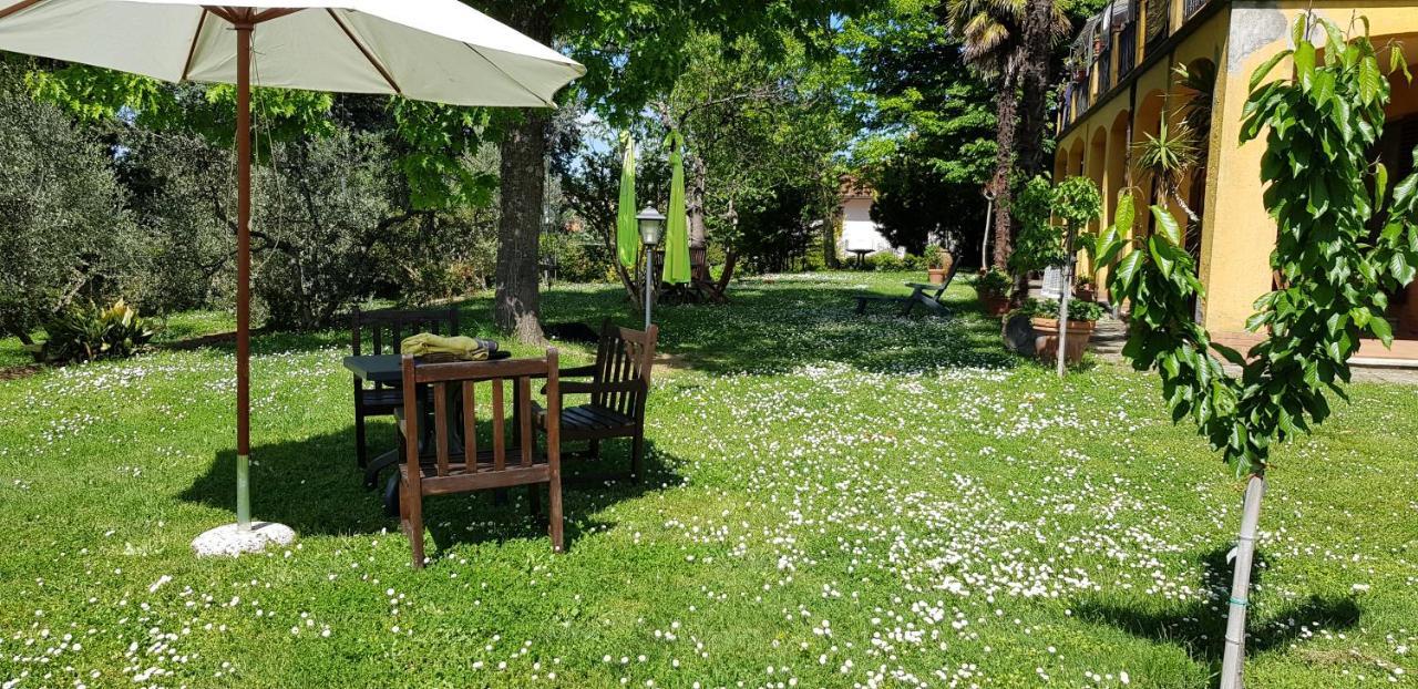 Guardalaluna Villa Pian di Scò Buitenkant foto