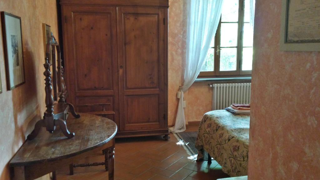 Guardalaluna Villa Pian di Scò Buitenkant foto