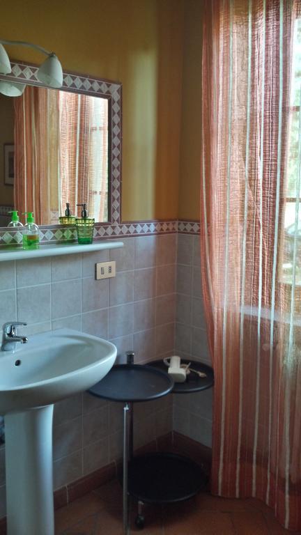 Guardalaluna Villa Pian di Scò Buitenkant foto