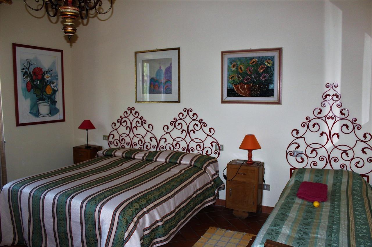 Guardalaluna Villa Pian di Scò Buitenkant foto
